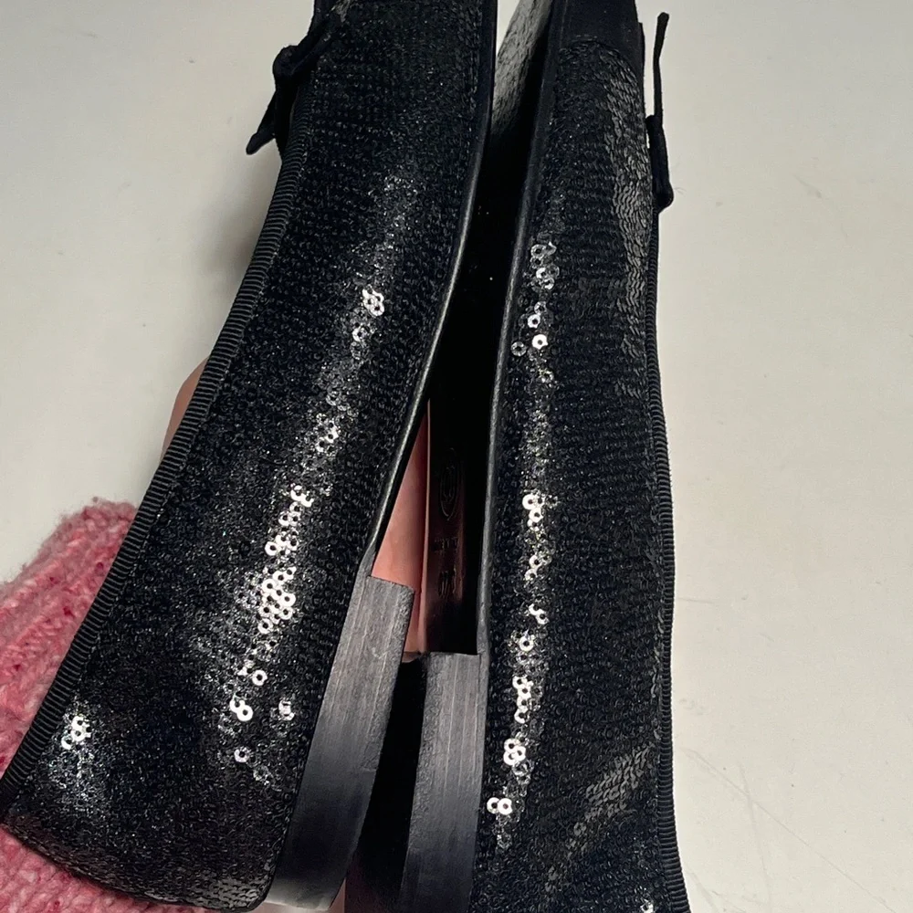 Elegant Black Sequin Flats Chanel
